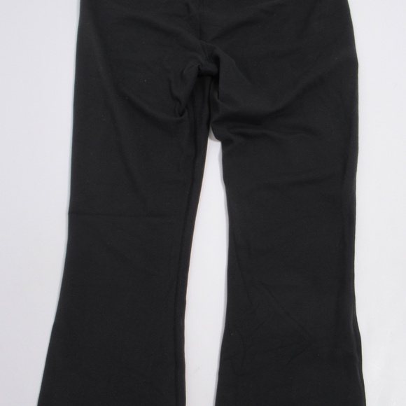 Lululemon Women's Activewear Crop Black & Purple Size 6 Four Way Stretch - Picture 6 of 12